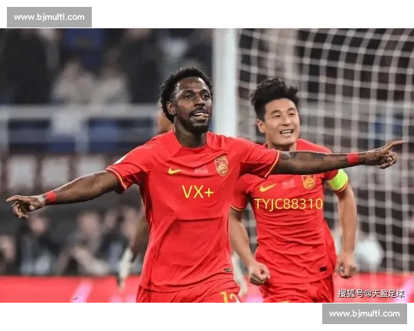 中国国足迎战泰国队引发热议 球迷期待突破历史成绩的新篇章 中国国足迎战泰国队引发热议 球迷期待突破历史成绩的新篇章