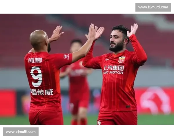 广州恒大对阵上海海港引燃赛季焦点 战术博弈与球星对决全面解析